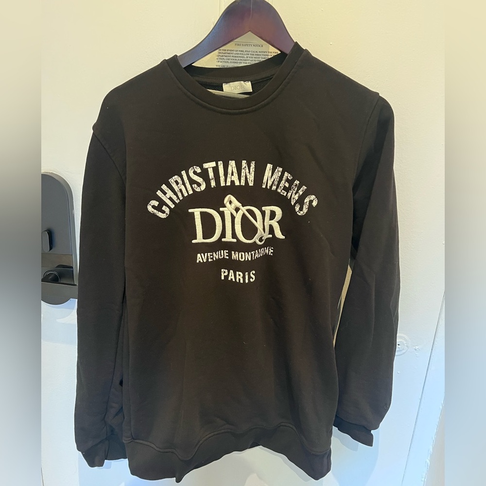 MOVING SALE HUGE DISCOUNTS!!- Dior Faux Sweater 🖤
